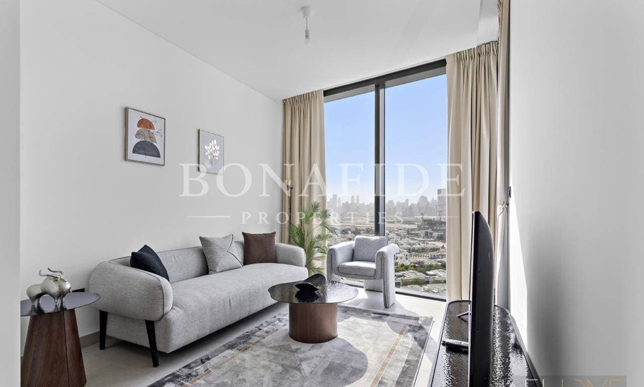 BURJ KHALIFA VIEW | FULLY FURNISHED | PRIME LOCATION 3