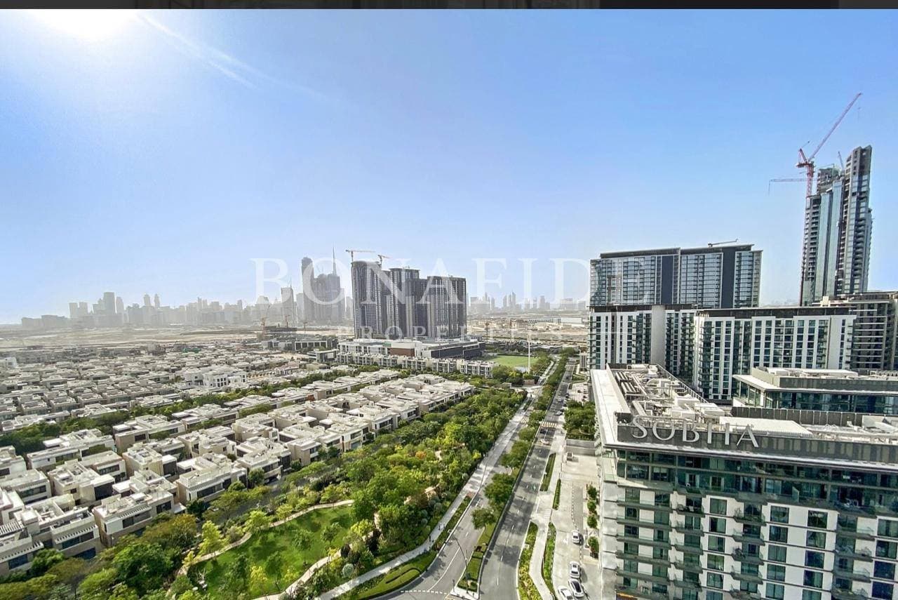 BURJ KHALIFA VIEW | FULLY FURNISHED | PRIME LOCATION 2
